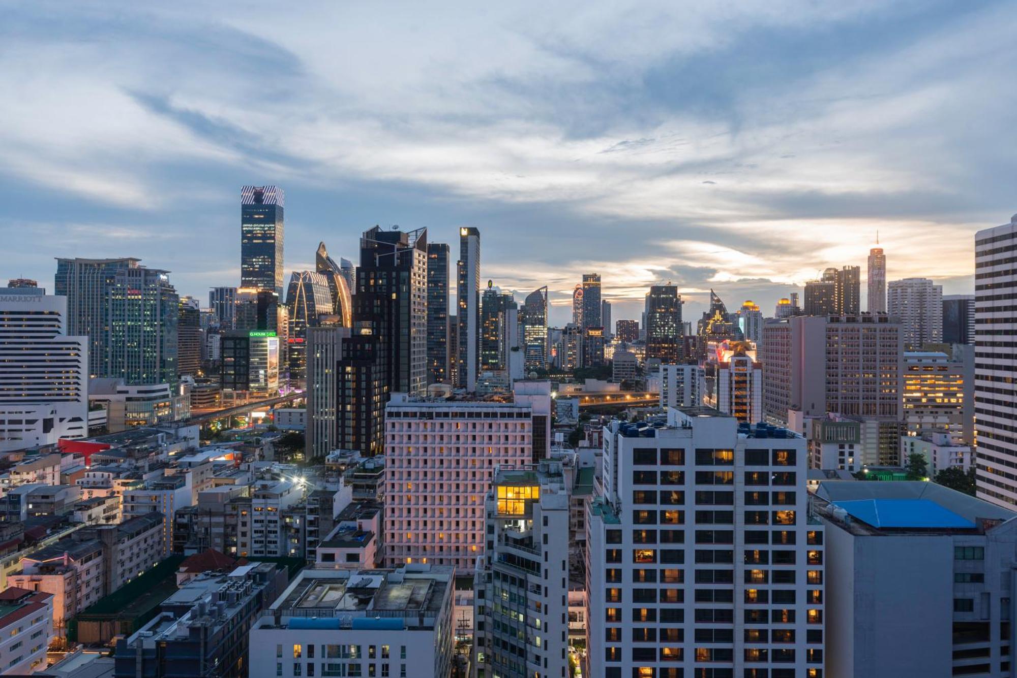 The Echelon Sukhumvit 11 By Lefoyer Apartman Bangkok Kültér fotó